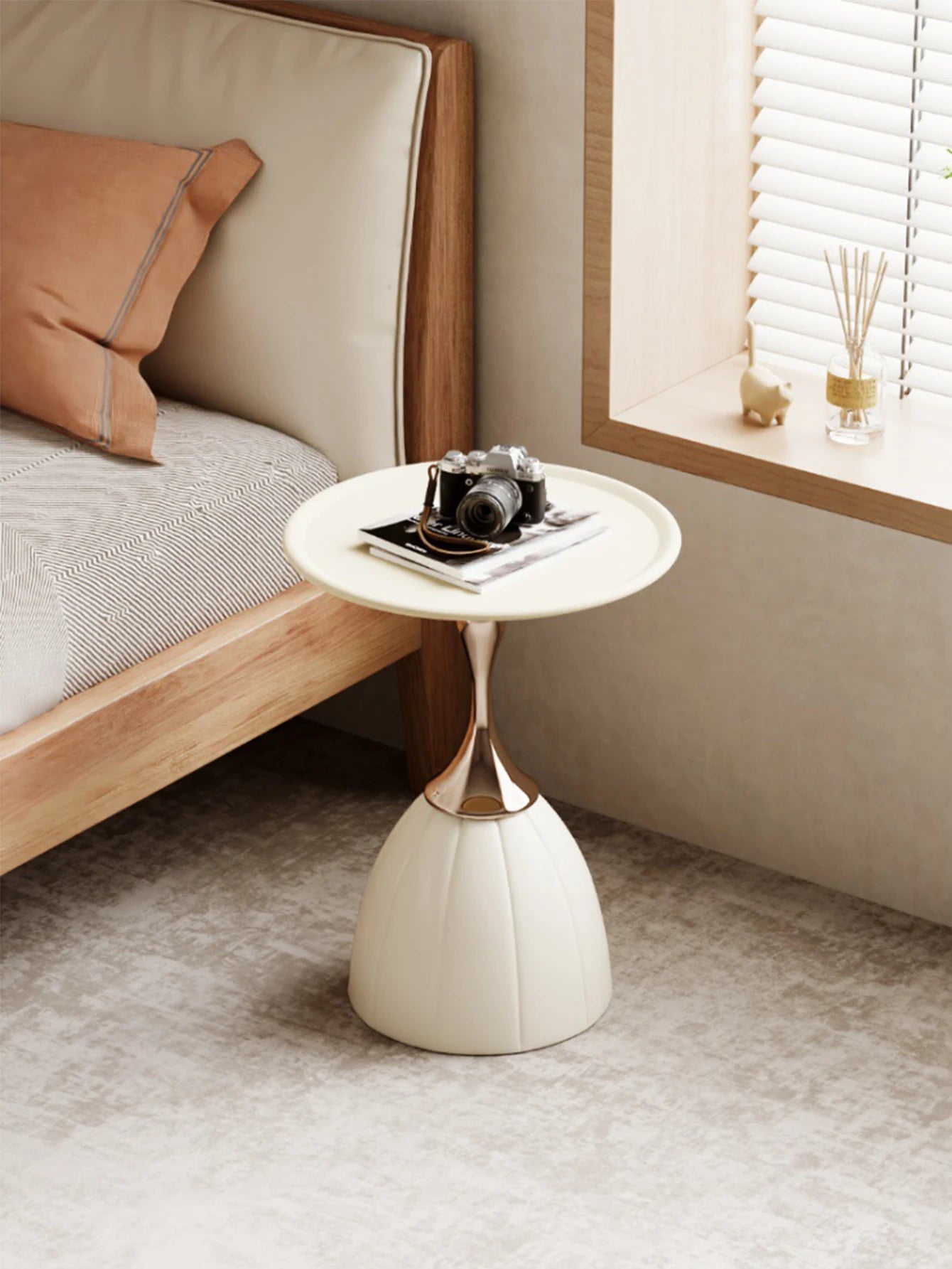 Nordic Lotus Coffee Table Living Room Sofa Side Table Bedroom Bedside Table Storage Rack Furniture Living Room Floor Decoration